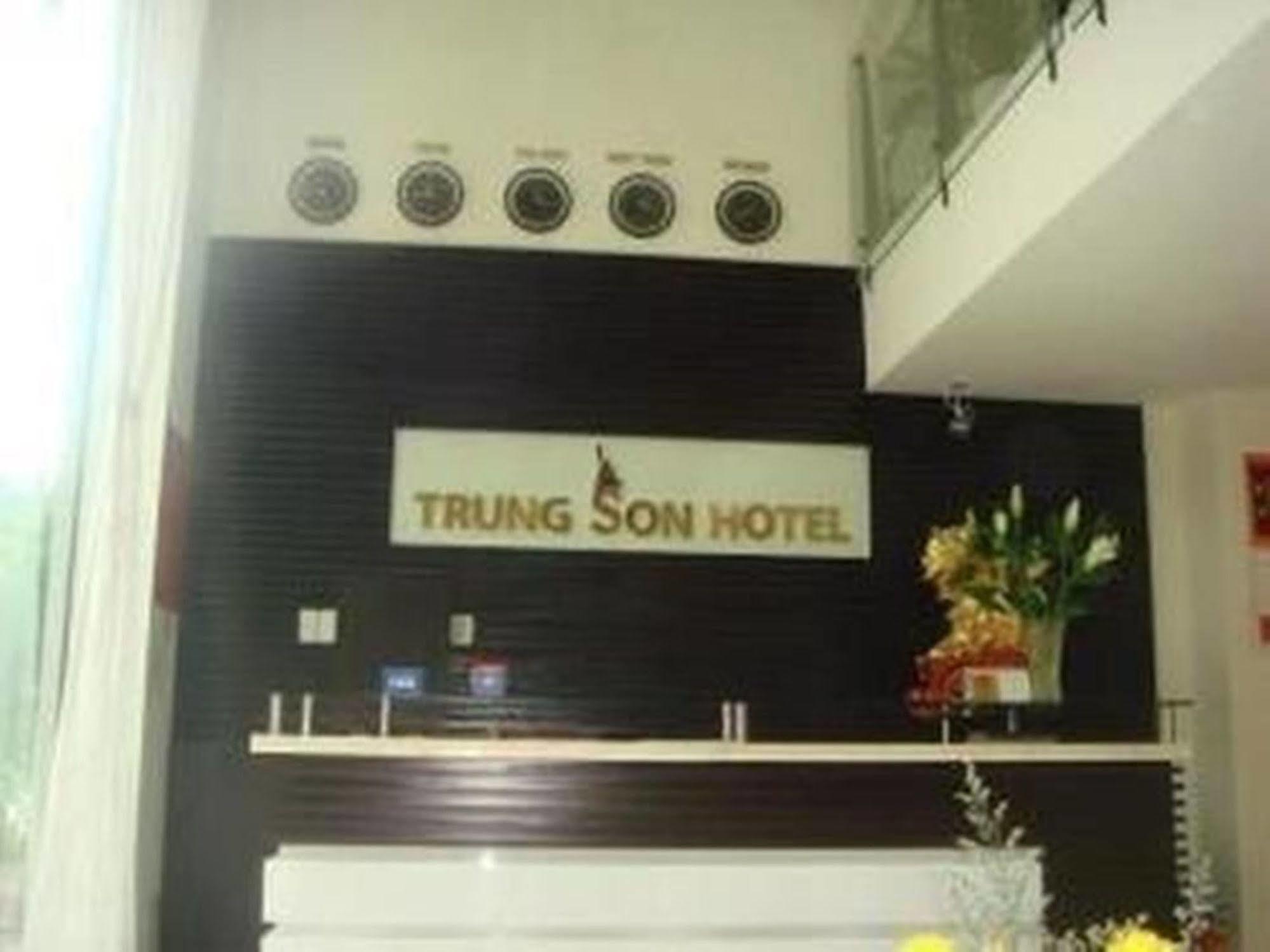 Trung Son Hotel Хошимин Екстериор снимка