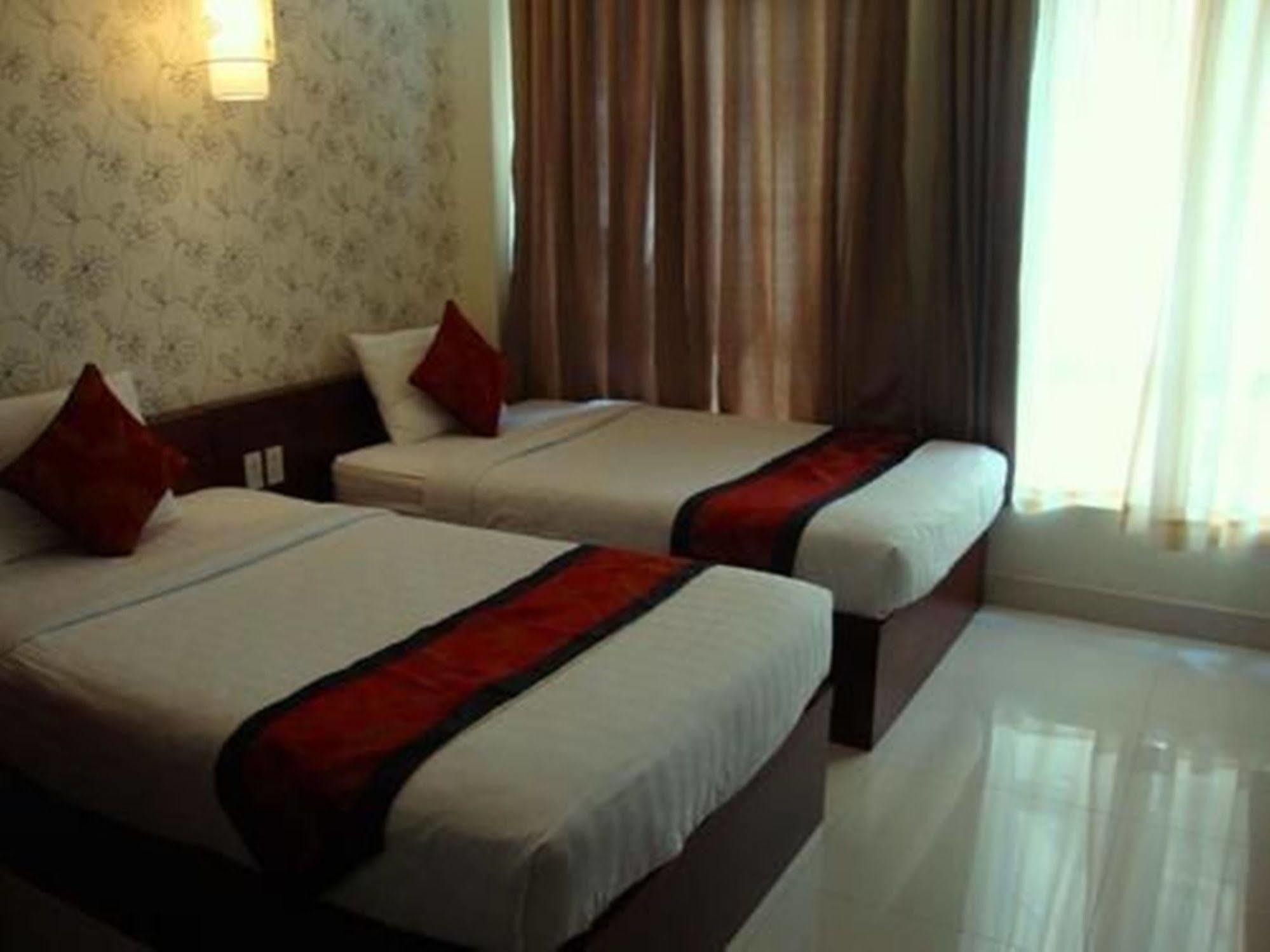 Trung Son Hotel Хошимин Екстериор снимка